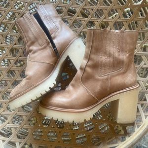 Free people James Chelsea boots size 38